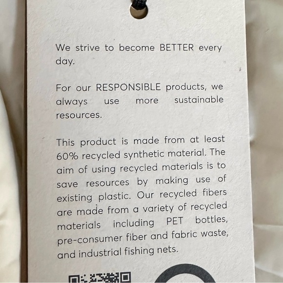 BOSS Hugo Boss Quilted Puffer Vest Dress NWT 4 Hooded Belt Water Repellent Ecru - Picture 9 of 12